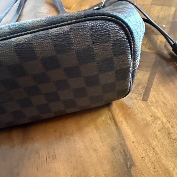 Louis Vuitton Black and Brown Checkered Tote - Picture 11 of 12